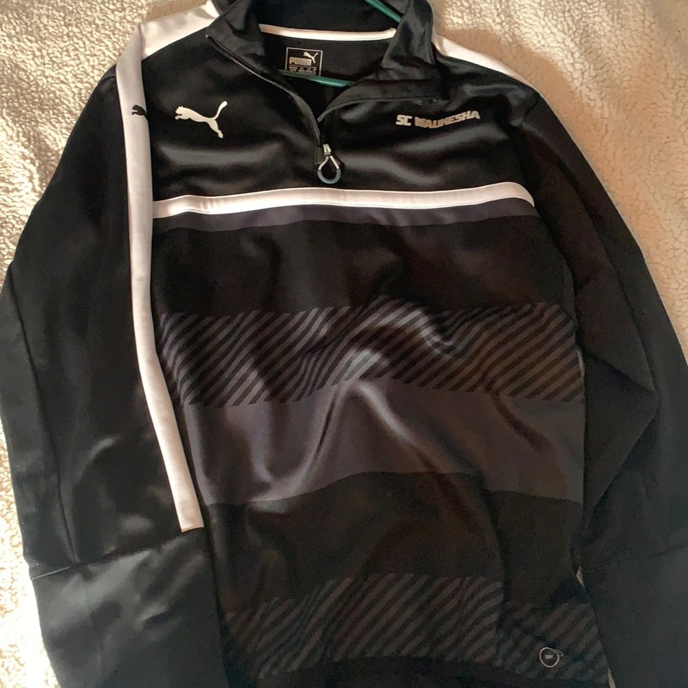 Puma soccer quarter zip